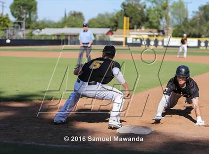 Thumbnail 2 in Calabasas @ Newbury Park photogallery.