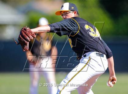 Thumbnail 3 in Calabasas @ Newbury Park photogallery.