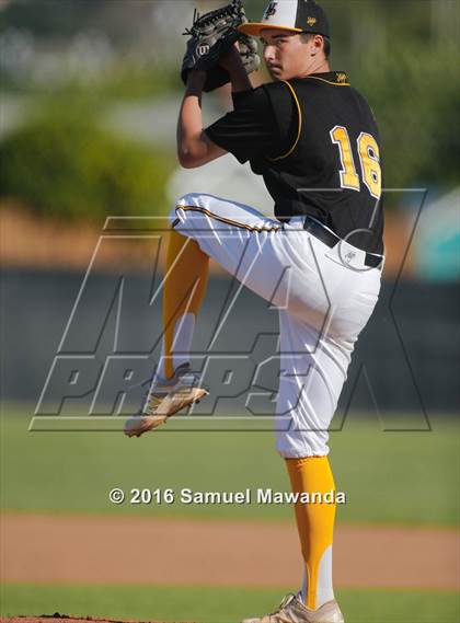 Thumbnail 3 in Calabasas @ Newbury Park photogallery.