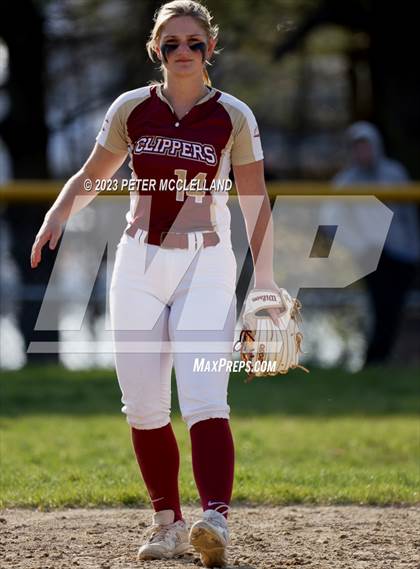 Thumbnail 2 in Newburyport @ Pentucket Regional photogallery.