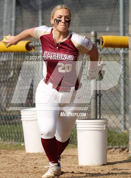 Thumbnail 2 in Newburyport @ Pentucket Regional photogallery.