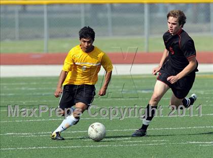 Thumbnail 3 in Mt. Pleasant vs Lovejoy (4A Region 2 Semifinals) photogallery.