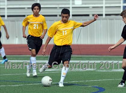 Thumbnail 3 in Mt. Pleasant vs Lovejoy (4A Region 2 Semifinals) photogallery.