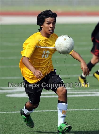 Thumbnail 3 in Mt. Pleasant vs Lovejoy (4A Region 2 Semifinals) photogallery.