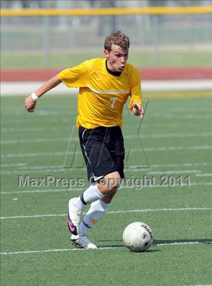 Thumbnail 3 in Mt. Pleasant vs Lovejoy (4A Region 2 Semifinals) photogallery.