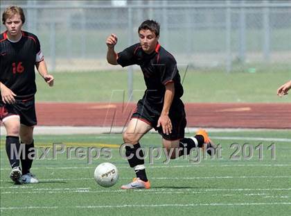 Thumbnail 1 in Mt. Pleasant vs Lovejoy (4A Region 2 Semifinals) photogallery.