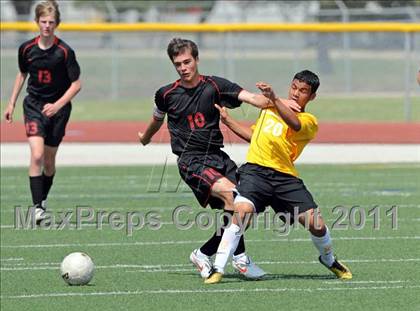 Thumbnail 2 in Mt. Pleasant vs Lovejoy (4A Region 2 Semifinals) photogallery.