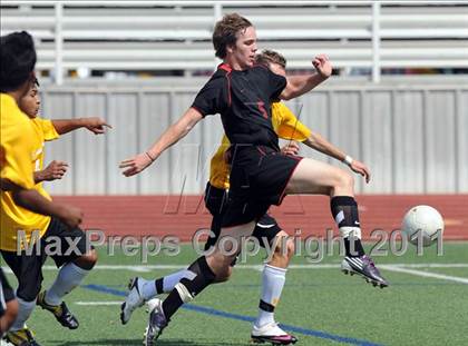 Thumbnail 3 in Mt. Pleasant vs Lovejoy (4A Region 2 Semifinals) photogallery.