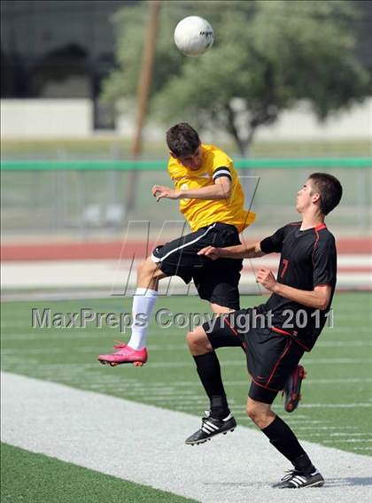 Thumbnail 3 in Mt. Pleasant vs Lovejoy (4A Region 2 Semifinals) photogallery.