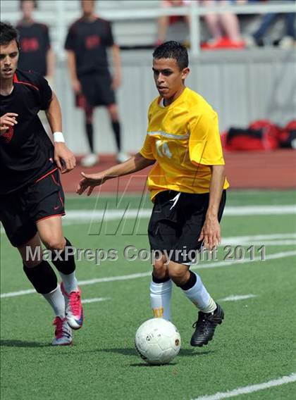 Thumbnail 1 in Mt. Pleasant vs Lovejoy (4A Region 2 Semifinals) photogallery.
