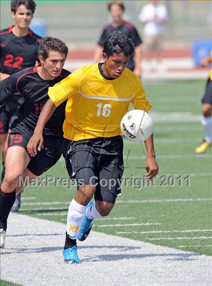 Thumbnail 3 in Mt. Pleasant vs Lovejoy (4A Region 2 Semifinals) photogallery.