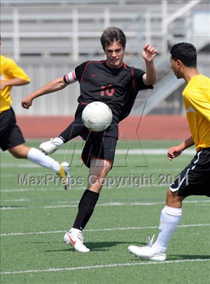 Thumbnail 2 in Mt. Pleasant vs Lovejoy (4A Region 2 Semifinals) photogallery.