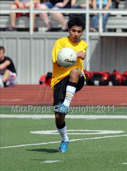 Thumbnail 2 in Mt. Pleasant vs Lovejoy (4A Region 2 Semifinals) photogallery.
