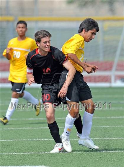 Thumbnail 2 in Mt. Pleasant vs Lovejoy (4A Region 2 Semifinals) photogallery.