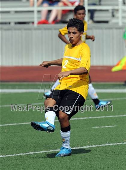 Thumbnail 2 in Mt. Pleasant vs Lovejoy (4A Region 2 Semifinals) photogallery.