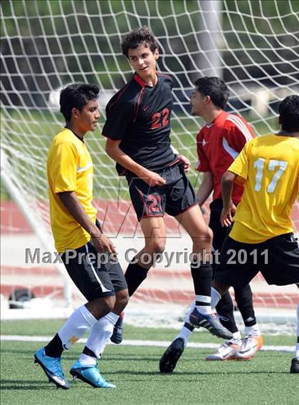 Thumbnail 1 in Mt. Pleasant vs Lovejoy (4A Region 2 Semifinals) photogallery.