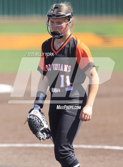 Thumbnail 1 in Grand Saline vs Mineola photogallery.