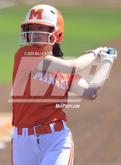Thumbnail 2 in Grand Saline vs Mineola photogallery.