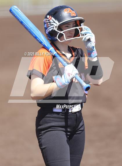 Thumbnail 3 in Grand Saline vs Mineola photogallery.