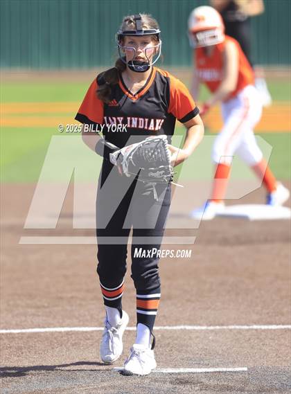 Thumbnail 3 in Grand Saline vs Mineola photogallery.