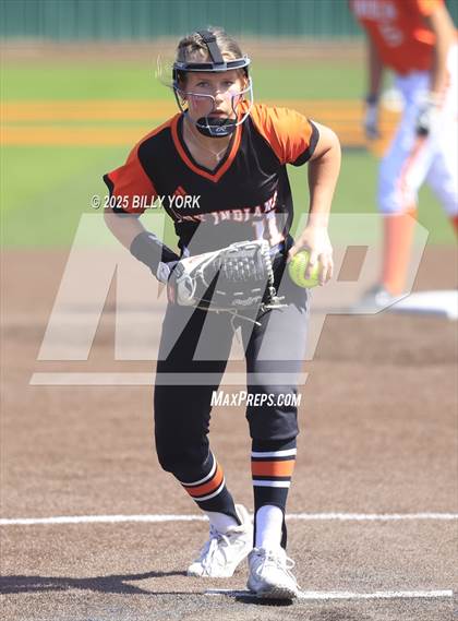 Thumbnail 2 in Grand Saline vs Mineola photogallery.