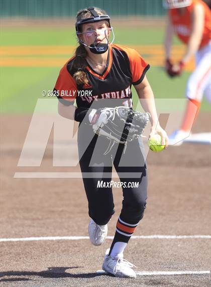 Thumbnail 1 in Grand Saline vs Mineola photogallery.