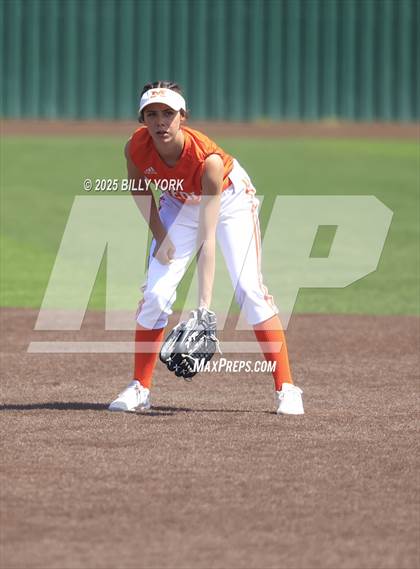 Thumbnail 1 in Grand Saline vs Mineola photogallery.
