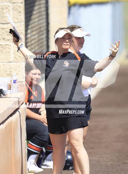 Thumbnail 2 in Grand Saline vs Mineola photogallery.