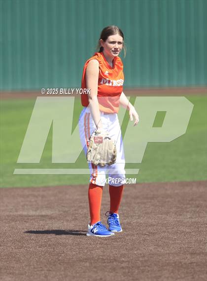 Thumbnail 3 in Grand Saline vs Mineola photogallery.