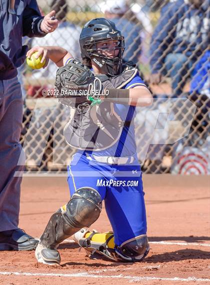 Thumbnail 1 in Fountain Valley vs. Mohave (Dave Kops Tournament of Champions) photogallery.