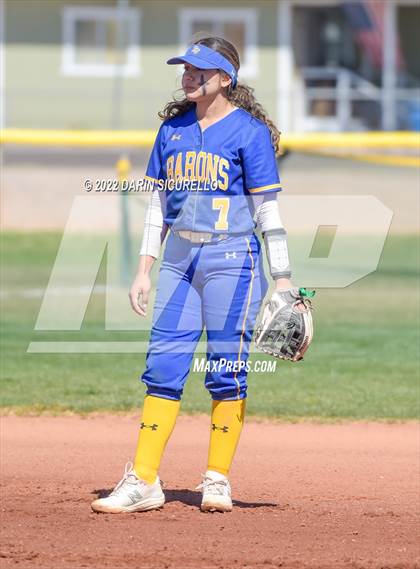 Thumbnail 3 in Fountain Valley vs. Mohave (Dave Kops Tournament of Champions) photogallery.