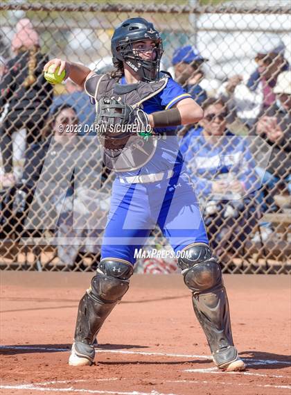 Thumbnail 2 in Fountain Valley vs. Mohave (Dave Kops Tournament of Champions) photogallery.
