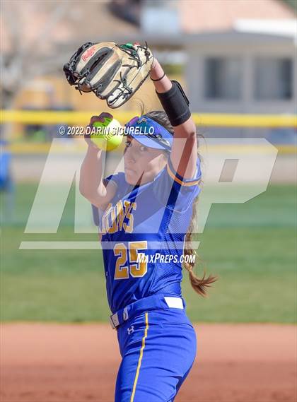Thumbnail 2 in Fountain Valley vs. Mohave (Dave Kops Tournament of Champions) photogallery.