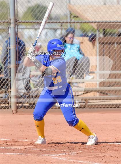 Thumbnail 1 in Fountain Valley vs. Mohave (Dave Kops Tournament of Champions) photogallery.