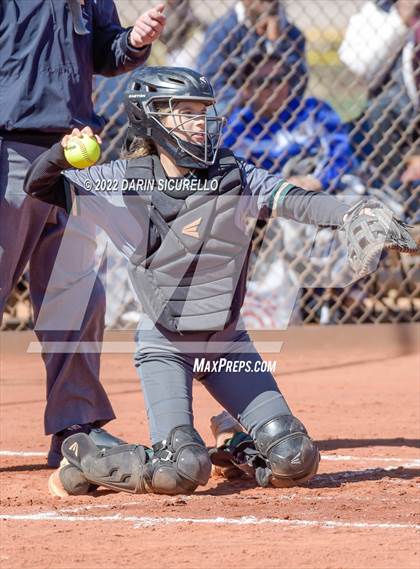 Thumbnail 2 in Fountain Valley vs. Mohave (Dave Kops Tournament of Champions) photogallery.