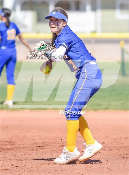 Thumbnail 1 in Fountain Valley vs. Mohave (Dave Kops Tournament of Champions) photogallery.