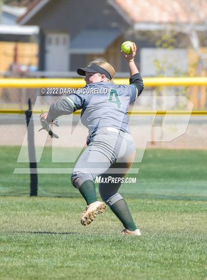 Thumbnail 1 in Fountain Valley vs. Mohave (Dave Kops Tournament of Champions) photogallery.