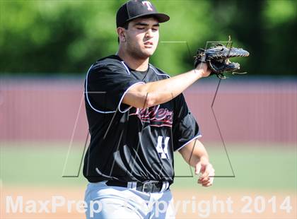 Thumbnail 1 in Lee [Robert E.] @ Rowlett (UIL 5A Bi-District Playoff) photogallery.