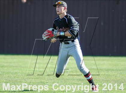 Thumbnail 1 in Lee [Robert E.] @ Rowlett (UIL 5A Bi-District Playoff) photogallery.