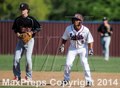 Thumbnail 2 in Lee [Robert E.] @ Rowlett (UIL 5A Bi-District Playoff) photogallery.