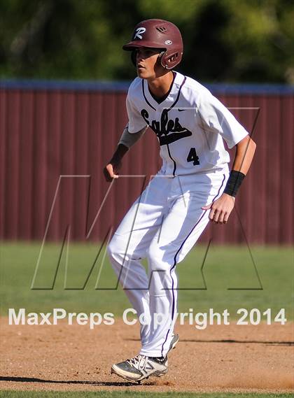 Thumbnail 3 in Lee [Robert E.] @ Rowlett (UIL 5A Bi-District Playoff) photogallery.