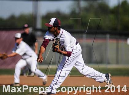 Thumbnail 3 in Lee [Robert E.] @ Rowlett (UIL 5A Bi-District Playoff) photogallery.