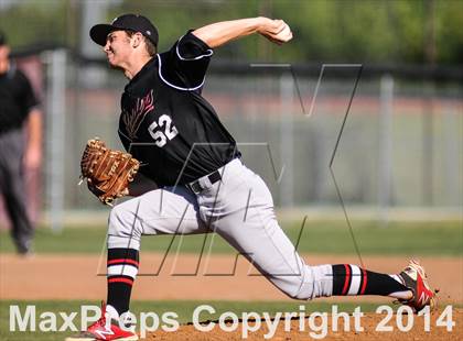 Thumbnail 1 in Lee [Robert E.] @ Rowlett (UIL 5A Bi-District Playoff) photogallery.
