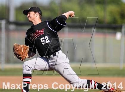 Thumbnail 1 in Lee [Robert E.] @ Rowlett (UIL 5A Bi-District Playoff) photogallery.
