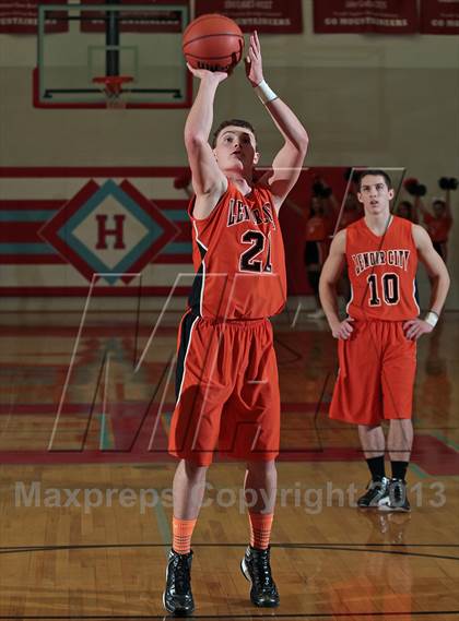 Thumbnail 2 in Lenoir City vs Farragut (D4AAA District Consolation) photogallery.