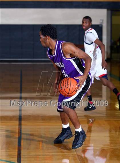 Thumbnail 1 in Humble vs West Monroe (McDonalds Texas Invitational) photogallery.