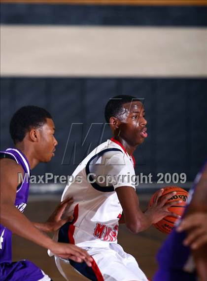 Thumbnail 3 in Humble vs West Monroe (McDonalds Texas Invitational) photogallery.