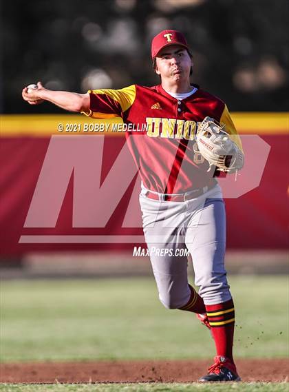 Thumbnail 2 in Tulare Union @ Clovis West photogallery.