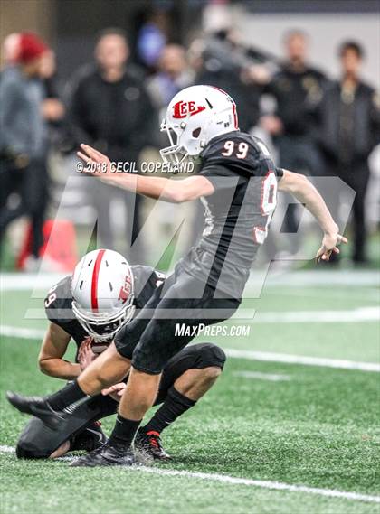 Thumbnail 2 in Northside vs. Lee County (GHSA Class 6A Championship) photogallery.