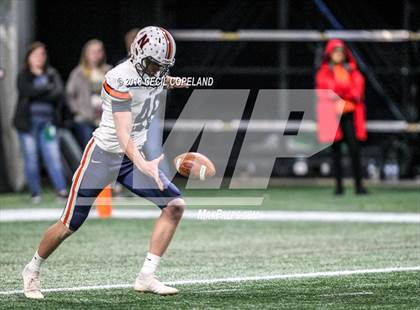 Thumbnail 3 in Northside vs. Lee County (GHSA Class 6A Championship) photogallery.